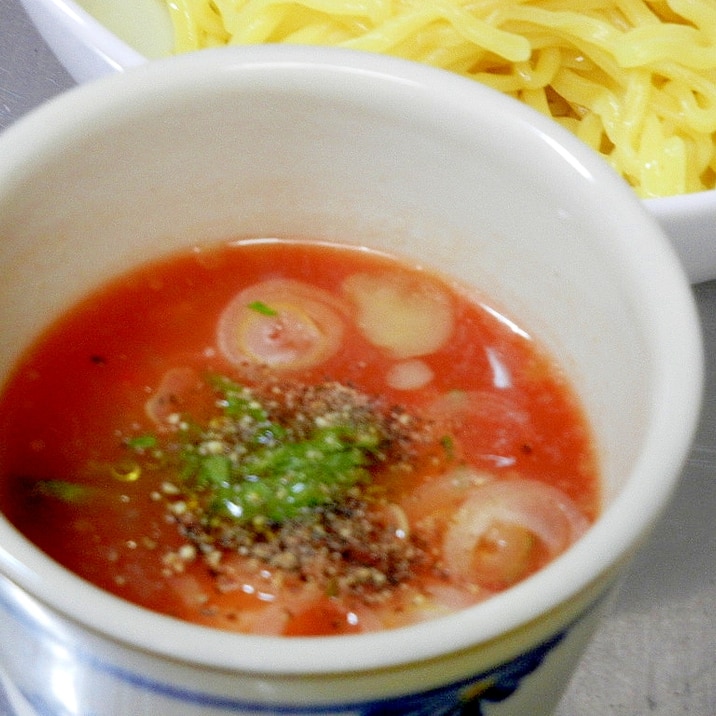 夏のランチに★トマトつけ麺